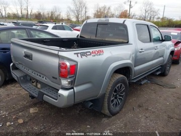 Toyota Tacoma II 2022 Toyota Tacoma TRD Sport 2022 3.5l 3.5 Benzyna 278KM, zdjęcie 4