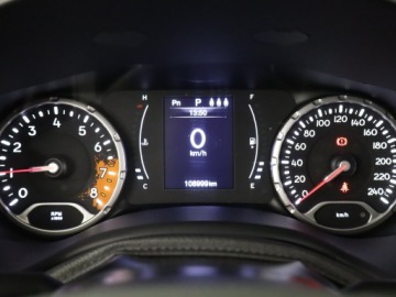 Jeep Renegade SUV 1.4 MultiAir 140KM 2018 Jeep Renegade 1.4 MultiAir, Automat, Navi, Klima, zdjęcie 10
