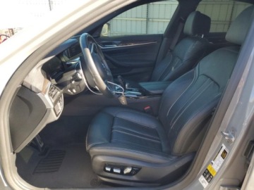 BMW Seria 5 G30-G31 2020 BMW M5 50XI 2020 4.4l 4.4 Benzyna 523KM, zdjęcie 7