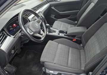 Volkswagen Passat B8 Variant Facelifting 1.5 TSI EVO 150KM 2020 Volkswagen Passat 1,5 TSI 150 KM Automat DSG Salon PL ASO Business FV, zdjęcie 29