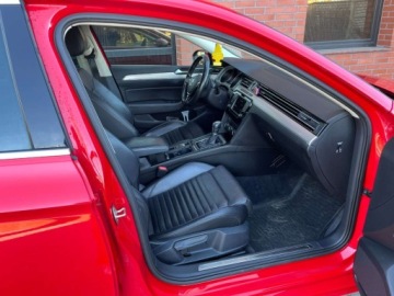 Volkswagen Passat B8 Variant 2.0 TDI BlueMotion SCR 190KM 2016 Volkswagen Passat 2.0 diesel 190 KM 4 motion automat zarej w PL zadba, zdjęcie 13