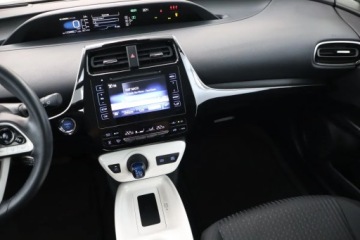 Toyota Prius III Hatchback Facelifting 1.8 HSD 136KM 2016 Toyota Prius 1.8 VVT-i HSD, Automat, Navi, Klima, zdjęcie 7