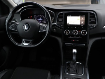 Renault Megane IV Grandtour Facelifting 1.3 TCe 140KM 2021 Renault Megane 1.3 TCe, Salon Polska, zdjęcie 6