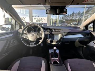 Toyota Avensis III Wagon Facelifting 2015 2.0 D-4D 143KM 2017 Toyota Avensis Salon Polska Nawigacja GWARANCJA !, zdjęcie 7