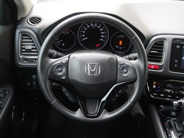 Honda HR-V II SUV 1.5 i-VTEC 130KM 2017 Honda HR-V 1.5 i-VTEC, Salon Polska, zdjęcie 14