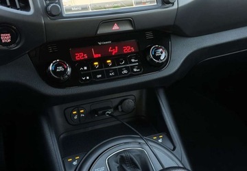 Kia Sportage III SUV 2.0 DOHC 163KM 2012 Kia Sportage Kia Sportage 2.0 CVVT 4WD Automatik Fifa World Cup Ediition, zdjęcie 11