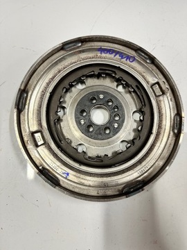 Koło Zamachowe dwumasowe 23200-2B410 23200-2B400 1.6 GDi Veloster Ceed