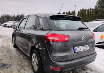 Citroen C4 II 2014 Citroen C4 2014r, 1.6 HDI. Lekko uszkodzony prawy tyl. Jezdzi. 1.6 116KM, zdjęcie 2