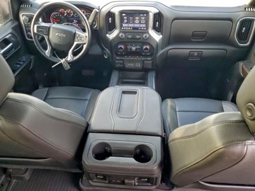 Chevrolet Silverado II 2021 Chevrolet Silverado 2021 CHEVROLET SILVERADO K1500 LT TRAIL BOSS 5.3 355KM, zdjęcie 7