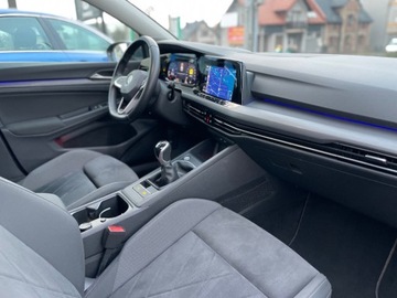 Volkswagen Golf VIII Hatchback 1.5 TSI EVO 150KM 2021 Volkswagen Golf 1.5 TSI EVO 150 KM STYLE BEZWYPADKOWY I- WLASCICIEL, zdjęcie 19