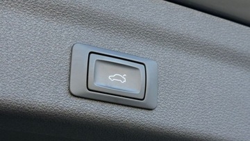Audi A6 C8 Avant 2.0 40 TDI 204KM 2022 Audi A6 Avant hak, matrix LED, elektryczny fotel, tempomat, elektryczna kl, zdjęcie 33