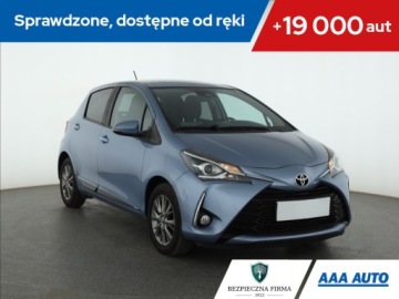 Toyota Yaris III Hatchback 5d Facelifting 2017 1.5 Dual VVT-iE 111KM 2017 Toyota Yaris 1.5 Dual VVT-i, Salon Polska, Klima