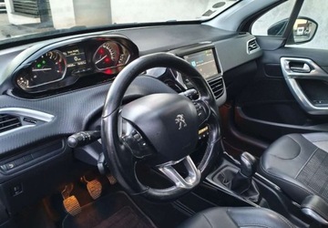 Peugeot 2008 I SUV Facelifting 1.6 BlueHDi 99KM 2018 Peugeot 2008 Peugeot 2008 1.6 BlueHDi Style 1.6 Diesel 100KM, zdjęcie 8