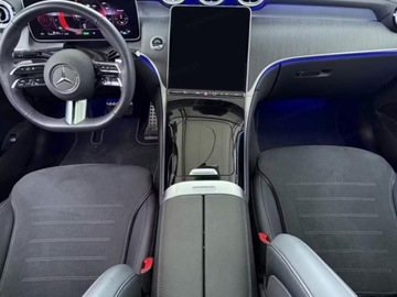 Mercedes GLC C254/X254 Coupe 2.0 220d 197KM 2025 MERCEDES-BENZ GLC 220 d 4-Matic AMG Line 2.0 (197KM) 2025, zdjęcie 6