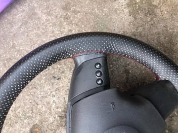 OPEL SIGNUM VECTRA C VOLANT KOŽENÁ Z ULOŽENÍ MULTIFUNKČNÍ