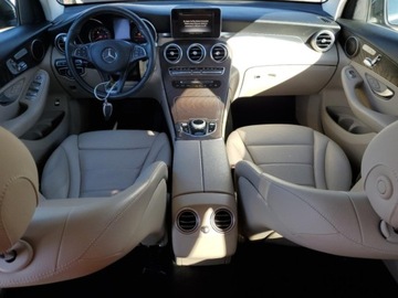 Mercedes GLC C253 2019 Mercedes-Benz GLC 300 2019 2.0l 2.0 Benzyna 241KM, zdjęcie 8
