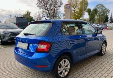 Skoda Fabia III Hatchback Facelifting 1.0 TSI 95KM 2020 Skoda Fabia Skoda Fabia 1.0 TSI Active Benzyna 95KM, zdjęcie 9