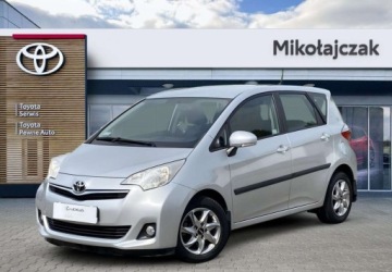 Toyota Verso-S 1.33 Dual VVT-i 99KM 2011 Toyota Verso S 1.33 Premium Salon PL Bezwypadkowy Toyota Mikolajczak Le