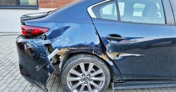 Mazda 3 IV 2020 Mazda 3 BENZYNA AUTOMAT 4x4 polskie menu kamera super niski przebieg, zdjęcie 25