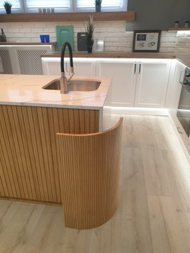 Мебельные фасады гнутые, рифленые, ламеля, шпон дуба