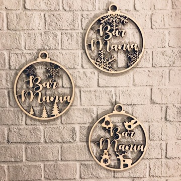 Персонализированная безделушка с именем из дерева.