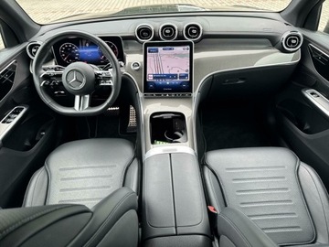 Mercedes GLC C254/X254 Coupe 2.0 220d 197KM 2024 Mercedes-Benz GLC 220 220d 4Matic SUV - Pakiet AMG, zdjęcie 18