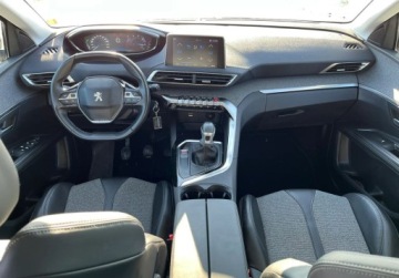 Peugeot 3008 II Crossover 1.6 BlueHDi 120KM 2018 Peugeot 3008 1,6 Diesel 120 KM 1.6 Diesel 120KM, zdjęcie 9