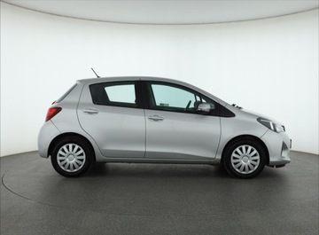Toyota Yaris III Hatchback 5d Facelifting 1.0 VVT-i 69KM 2015 Toyota Yaris 1.0 VVT-i, Salon Polska, Serwis ASO, zdjęcie 5