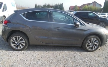 DS 4 I Hatchback Facelifting 2015 (Citroen) 1.6 VTi 120KM 2015 Citroen DS4 1,6 16V po zalaniu 1.6 Benzyna 120KM, zdjęcie 5