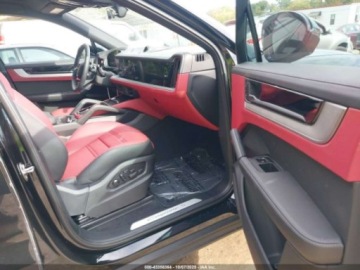 Porsche Cayenne III 2025 Porsche Cayenne Coupe S 2025 4.0l 4.0 Benzyna 468KM, zdjęcie 9