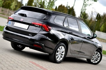 Fiat Tipo II Station Wagon 1.4 95KM 2017 Fiat Tipo 1.4 95KM Climatronic Grzane Fotele, zdjęcie 3