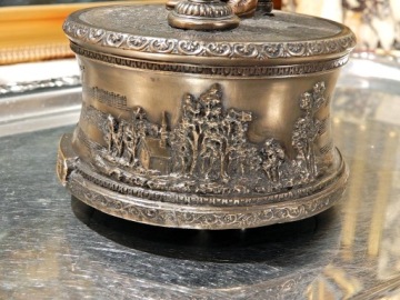 Статуэтка Людвига Ван Бетховена музыкальная шкатулка на постаменте v