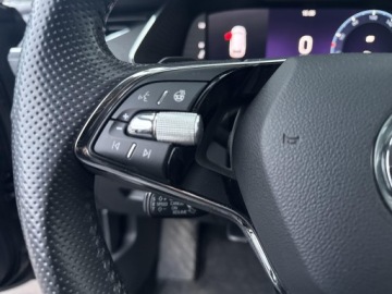 Skoda Octavia IV Kombi 2.0 TDI 150KM 2022 Skoda Octavia 2.0 TDI 150KM DSG Hak El. Fotele FV2, zdjęcie 16