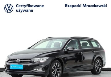 Volkswagen Passat B8 Variant Facelifting 1.5 TSI EVO 150KM 2023 Volkswagen Passat 1.5 TSI EVO Business DSG, podgrzewane fotele, kamera cof