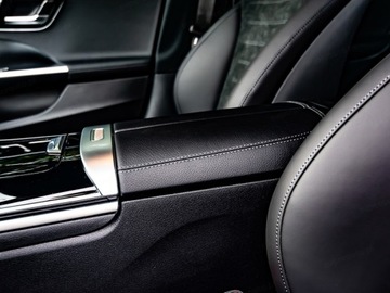 Mercedes Klasa C W206 Limuzyna 2.0 300 258KM 2025 C Klasa 300 4-Matic AMG 2.0 258KM, zdjęcie 11