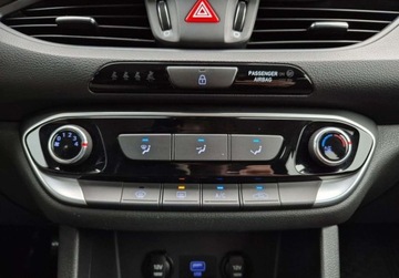 Hyundai i30 III Wagon Facelifting 1.0 T-GDI 120KM 2022 Hyundai i30 SalonPL 1.0T-GDI 120KM Modern Kamera LED Alu15 Klima Tempomat, zdjęcie 21