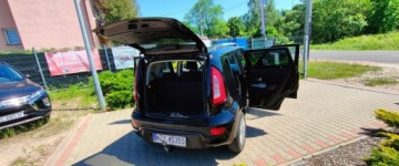 Kia Soul I Crossover Facelifting 1.6 GDI 140KM 2012 Kia Soul Bogata opcja SUPER Stan Gwarancja Zobacz 1.6 Benzyna 140KM, zdjęcie 16