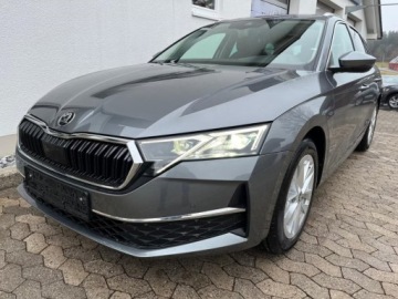 Skoda Octavia IV Liftback 1.5 TSI EVO 150KM 2026 SKODA Octavia Drive Selection 1.5 TSI mHEV DSG 150KM 2026, zdjęcie 2