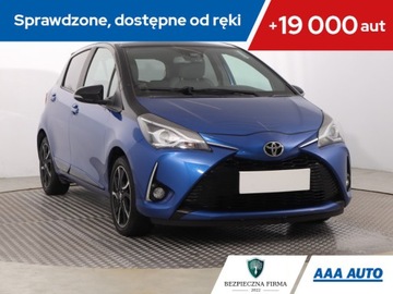 Toyota Yaris III Hatchback 5d Facelifting 2017 1.5 Dual VVT-iE 111KM 2017 Toyota Yaris 1.5 Dual VVT-i, Salon Polska