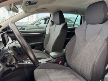 Skoda Octavia III Kombi Facelifting 2.0 TDI 150KM 2020 Skoda Octavia Style HUD Kamera cofania ACC LED Podgrzewane fotele, zdjęcie 8