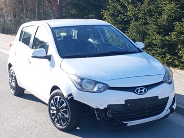 Hyundai i20 I Hatchback 5d Facelifting 1.4 CRDi 90KM 2013 LIFT 1.4 crdi-Klimatronic-6 biegów, zdjęcie 6