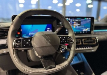 Renault 2025 Renault 4 GDYNIA techno 150 KM comfort range, niski przebieg, gwarancja, zdjęcie 6