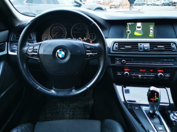 BMW Seria 5 F10-F11 Limuzyna 520d 184KM 2010 BMW 5 520D, F10, Automat, PDC, Podgrzewane fotele, zdjęcie 8