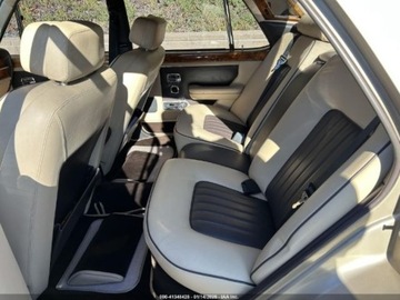 Rolls-Royce 1985 Rolls-Royce Silver Spirit 1985 6.8l 6.8 Benzyna 218KM, zdjęcie 9