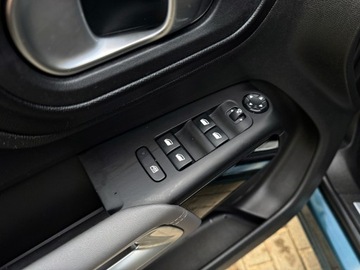 Citroen C5 Aircross SUV 1.6 PureTech 181KM 2019 CITROEN C5 AIRCROSS 1.6 PureTech 180 2019, zdjęcie 10