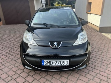 Peugeot 107 Hatchback 5d 1.0 12V 68KM 2007 Peugeot 107 NISKI PRZEBIEG 72tyśkm! 1WŁAŚCICIEL TRENDY 2007r 1.0Vvt 3Drzwi, zdjęcie 30