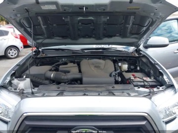 Toyota Tacoma II 2023 Toyota Tacoma SR5 V6 2023 3.5l 3.5 Benzyna 278KM, zdjęcie 8