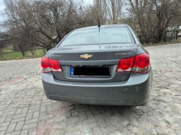 Chevrolet Cruze Sedan 2.0 TD 150KM 2010 Chevrolet Cruze Chevrolet Cruze 2,0 Diesel Zadbany Zamiana 2.0 Diesel 150KM, zdjęcie 9