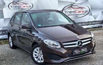 Mercedes Klasa B W246 Sports Tourer Facelifting 1.6 180 122KM 2016 Mercedes-Benz Klasa B 1.6 122 KM Automat Navi bezwypadkowy oplacony Gwaran