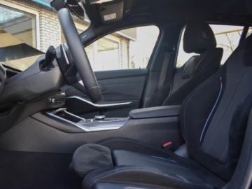 BMW Seria 3 G20-G21 Touring Facelifting 2.0 318d 150KM 2025 BMW Seria 3 Touring 318d Sport Combi 2.0 (150KM) 2025, zdjęcie 8